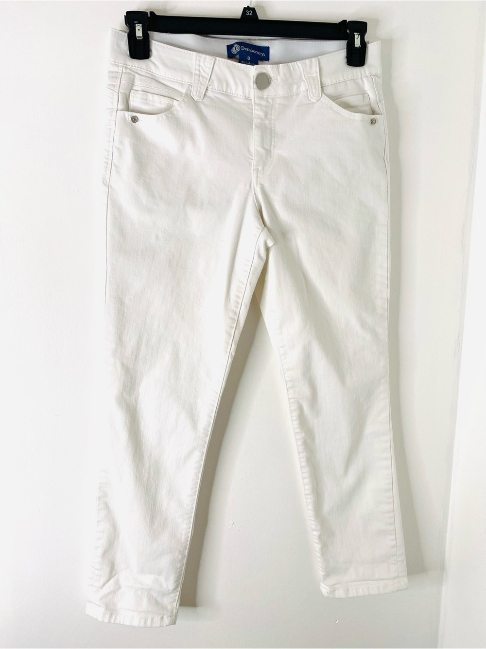 Democracy “Ab Solution” White Ankle Jeans Stretch Six Pocket Denim Pants